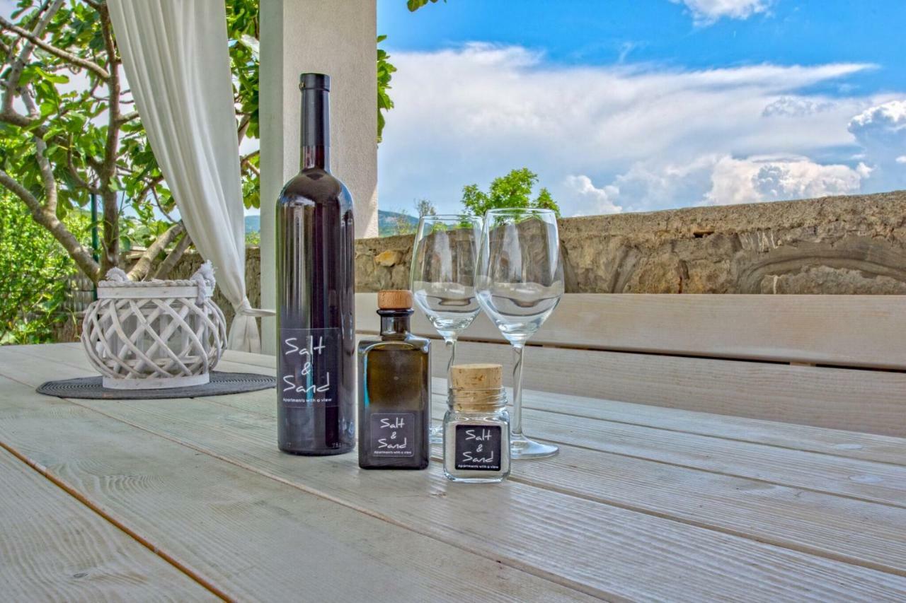 Salt & Sand Villa Kornić エクステリア 写真