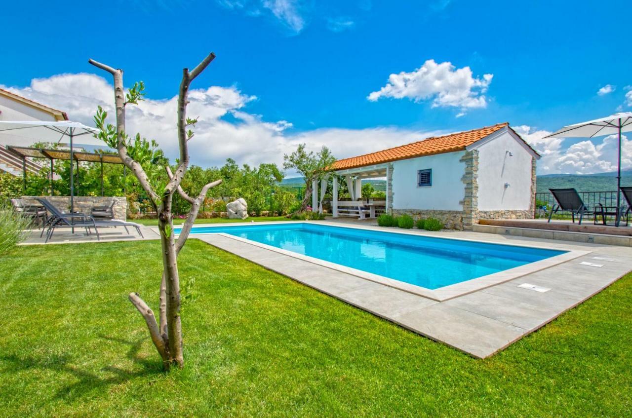Salt & Sand Villa Kornić エクステリア 写真